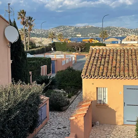 Classe 3 Etoiles Face A La De La Nartelle