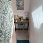 Classe 3 Etoiles Face A La De La Nartelle Avec Place De Parking Privative Apartament Sainte-Maxime