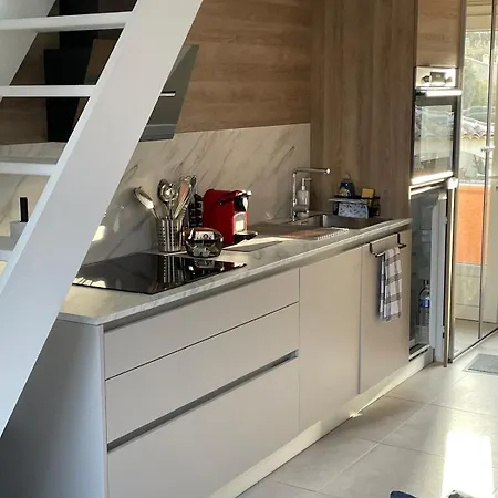 Apartment Classe 3 Etoiles Face A La De La Nartelle