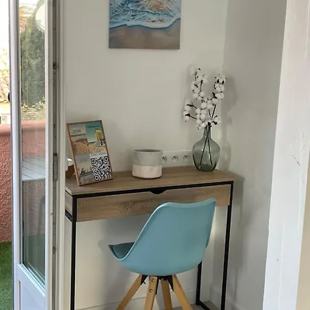 Apartman Classe 3 Etoiles Face A La De La Nartelle