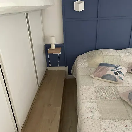 Apartment Classe 3 Etoiles Face A La De La Nartelle Sainte-Maxime