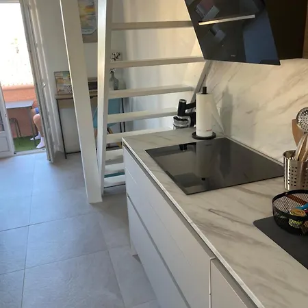 Apartment Classe 3 Etoiles Face A La De La Nartelle