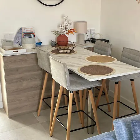 Classe 3 Etoiles Face A La De La Nartelle Avec Place De Parking Privative Apartman *
